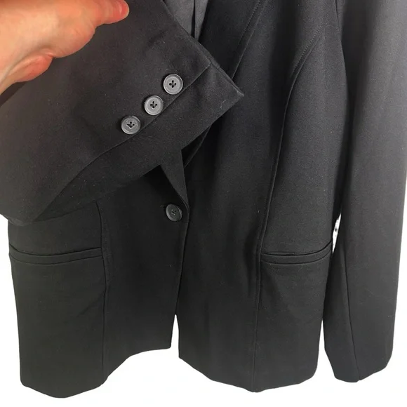 Torrid Black Blazer Sleek and Versatile Suit Jacket - Picture 5 of 10